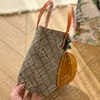 Borsa a tracolla moda popolare di alta qualità Borsa a tracolla da donna mini nuova versatile borsa in pelle con motivo a rombi borsa tote ananas carina Borsa da donna per turismo all'aria aperta