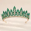 Hårklipp lyxiga handgjorda legeringar Rhinestone Crystal Accessories for Brides Weddings Bands Parties and Ladies 'Crowns