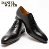 Skórzane męskie marka czarna brązowa ręcznie robiona koronkowa sukienka u stóp ślubna Biuro Biuro Formalne buty 240102 C53F