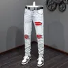 Mäns jeans high street mode män retro ljusblå stretch mager fit rippad röd lappedesigner hip hop varumärke byxor
