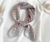 Intero 4style 7070 cm Lettere di griglia di design di lusso sciarpe in seta emerca per le donne a manico lungo la moda spalla Lugga9258765