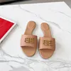 The designer recommends classic slippers with fresh and eye-catching feet, fat feet, thin feet, and practical ones, size 35-42