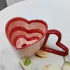 INS Coffee Cup Heart Mug Creative Ceramic Milk Cazas de porcelana al por mayor Valentín Regalo 240102