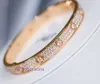 Designer Bangle Car Tires per donne e uomini Stesso braccialetto in oro rosa 18 carati con stella a cielo pieno con micro diamante V per unghie, regalo di San Valentino con scatola originale