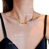 Designerhalsband Golden Square Smiling Face Titanium Steel Necklace For Women in Summer Minimalist Collarbone Chain