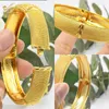 Luxury Dubai Gold Color Bangles for Women 24k Gold Plated Indian African Armband Charm Wedding Etiopian Arabic Hand Smyckes 240103