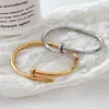 Designer Vite Bracciale rigido Chiodi Amore Moda Gioielli di lusso Carer Originale Trendy Oro 18 carati Diamante per donna Uomo Bracciali per unghie Bracciale gioielli in argento MD64