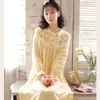 レディーススリープウェア2024パジャマドレス春秋のナイトガウン長袖刺繍スリープシャツ女の子甘いお姫様の家服