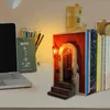 Modello prospettico di fermalibri per libreria organizzata ed elegante Modello 2D della porta del libro Decorazione della mensola del desktop dell'ufficio domestico 240103