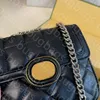 Lujo Nueva moda simple patrón de diamante forma mini bolso de hombro horizontal negro Clásico Cuero suave Botón correa monederos crossbody diseñador bolso mujer bolso