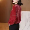 Vêtements ethniques 2024 Style chinois amélioré Velvet Tang Costume Top Shirt Vintage Mode Manches longues Creux Out Design Base Blouse T001