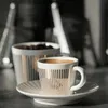 Tazza da caffè con riflessione a specchio Tazza creativa con colibrì anamorfico Tazza in ceramica Luycho Set da tè con sottobicchiere 90ml220ml 240102