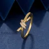 Кольца Ювелирные изделия, золотое кольцо с узлом, женское кольцо с бантом, легкая роскошная пара Sense KBC7