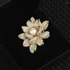 Brooches Luxury Heavy Industry Zircon Lotus Brooch High-grade Plant Flower Corsage Suit Coat Design Pin Accessory Gift