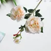 Dekorative Blumen, wartungsfreie Blume, wartungsfrei, realistischer künstlicher Rosenstrauß, 3 Köpfe, helle Farbsimulation für Zuhause
