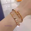 Masowe bransoletki na sprzedaż Nowe 18K Rose Gold Full Sky Star Bransoletka Women Platinum Paznokcie biżuteria naśladowanie Girlfrien ma oryginalne pudełko