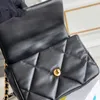 10A TOP TOG TORBY PROJEKTOWANIE KOBIETA TOTYBAG WYSOKIEJ WYSOKIEJ WYSOKIEJ WYSOKIEJ TORBY DROGUKACJA 26CM Crossbody Bag worka dla kobiet torebka jambskina 10a lustro wysokiej jakości torba z pudełkiem