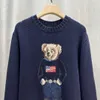 Herbstwinter Neue Cartoon Cartoon Little Bear Round Neck Academy Age des vielseitigen Pullovers für Männer und Frauen