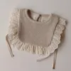 Automne bébé fille dentelle gilet doux évider princesse vêtements d'extérieur sans manches coton né infantile bavoir tricoté gilet 0-3Y 240102