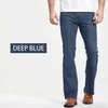 Jeans da uomo con taglio a stivale pantaloni leggermente svasati slim fit blu neri pantaloni classici in denim elasticizzato maschile 240102