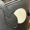 Designer tygväska stora handväskor med plånbok handväska mode läder brun gitter hög kvalitet axelväska lyx klassisk blomma kontrollerade strand crossbody väskor boce