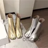 الجلود المعدنية تشريحية الكاحل Tabi Boots الكعب الكناك جولة أخمص القدمين أزياء الكاحل الجوارب للجنسين مصممة للنساء الفاخرة فستان أحذية الزفاف الحذاء الحذاء الحجم 35-45