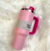 US STOCK Bicchieri Quencher da 40 once Rosa Cosmo Parada Flamingo Tazze regalo in acciaio inossidabile per San Valentino con manico in silicone Coperchio e cannuccia Tazze per auto di seconda generazione G0103