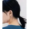 Rückseiten-Ohrringe K-Gruppe JUNGWON Gleicher Stil mit dreiadriger Kette mit Quastenmanschette ohne Piercing Ohrknochen-Clip-Ohr für Fans Engene
