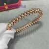 Nueva marca de neumáticos para automóviles Pulsera de diseño clásico Material dorado Versión amplia Pulsera con cabeza de bala Artesanía de precisión de moda Con caja original