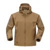 Veste de randonnée tactique en plein air hommes peau de requin vêtements à coque souple coupe-vent mâle pilote de vol capuche militaire polaire champ 240102