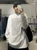 Męskie koszulki T-shirty Bawełniane litera z długim rękawem T-shirt dla mężczyzn Harajuku High Street Loose Retro Para Najwyważona Ubranie bioderowe