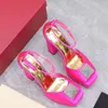 Sandales One Stud Platform Pumps Strass Slides Talons Chunky Block Talons Chaussures Femmes Designers de luxe Semelle extérieure en cuir Chaussures de soirée