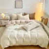 Bedding Sets Carved Velvet Four-Piece Set Duvet Cover Winter Warm 4-Piece Rose Bed Linen Bedspreads For Double