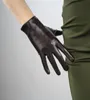 21 cm ekran dotykowy Krótkie rękawiczki naśladowanie skórzane lustro Patent skórzany matowy jasny czarny białe kobiety rękawiczki pu99215067152