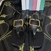 Limitados de chinelos femininos Top Sandals de designer de luxo verão Sapatos clássicos de plataforma nova calfskin chinelos de lascas ao ar livre sapatos de praia não deslizantes 42