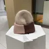 Kış Fasulyesi Lüks Beanie Erkek Kadın Kaşmir Mektup Şapka Fransız Moda Tasarımı Örgü Şapkalar Yün Kaplamış Şapkası Kafatası Kapakları