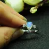Pierścienie klastra 925 Sterling Silver Natural Opal Eautiful Biżuteria na Woman Gift Wedding