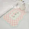 Tapis de style mignon pour salon, dessin animé, chambre à coucher, décoration de chevet, maison en peluche, tapis de salon doux et moelleux, tapis de sol rose 240103