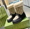 Stivali da donna italiani di lusso in pelle scamosciata stelle scarpe con fibbia sul fondo spesso scarpe in pelle di diamante designer inverno all'aperto in piumino neve calda