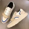 Outdoorschoenen Verhoogde Dames Sneaker Luxe Soepel Wit Kalfsleer Met Inscriptie Verloopeffect Sneakers Designer Buitenzool Trainer Casual Schoenen