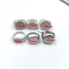 Anello con nome inciso in argento massiccio 925 all'ingrosso Anello con sigillo rotondo da 20 mm Anello con distintivo di famiglia personalizzato per anello da uomo 240102