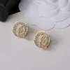 Brincos com design de ouro 18k para mulheres, brincos com pingente curto, joias para presente