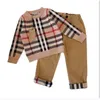 Nieuwe designer kinderkleding set Zomer Jongens en Meisjes trainingspak Baby Baby korte mouw kleding voor kinderen Maat 90 cm-150 cm A36