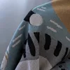 Couverture à pampilles japonaises, chat noir, literie tricotée, serviette de canapé, couverture complète, coussin de pique-nique, tapisserie 240103