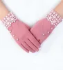 Cinq doigts Gants Elifashion Femelle Chaud Solft Écran Tactile Mitaines Épais Peluche Poignet Court Velours Femmes Petite Flore Dentelle Drivin9811591