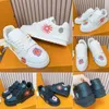x Yayoi Kusama Heren Dames Boardschoenen Sneakers toont 1ABD3 Bedrukt met verscheidenheid aan kleurrijke afbeeldingen Uniek leer gemaakt bovenwerk Luxe designerschoenen