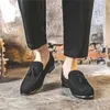 Sapatos de vestido deslizamento-ons salto homens saltos de luxo designer elegante homem tênis esporte obuv loofers