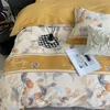 Conjuntos de ropa de cama Algodón engrosado y cepillado 4 piezas Ins Floral Funda de cama Sábana impresa con borde