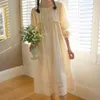 Women's Royal Style Sleepwear Cream-colored Princess Sleepshirts Vintage Ladies Girl's Long Sleeve Lace Nightgowns Nightdress 240104