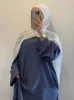 Ramadan Eid Satin Abaya Dubaï Turquie Flare Manches Musulman Hijab Robe Plaine Fermée Abayas pour Femmes Islamique Vêtements Kaftan Robe 240103